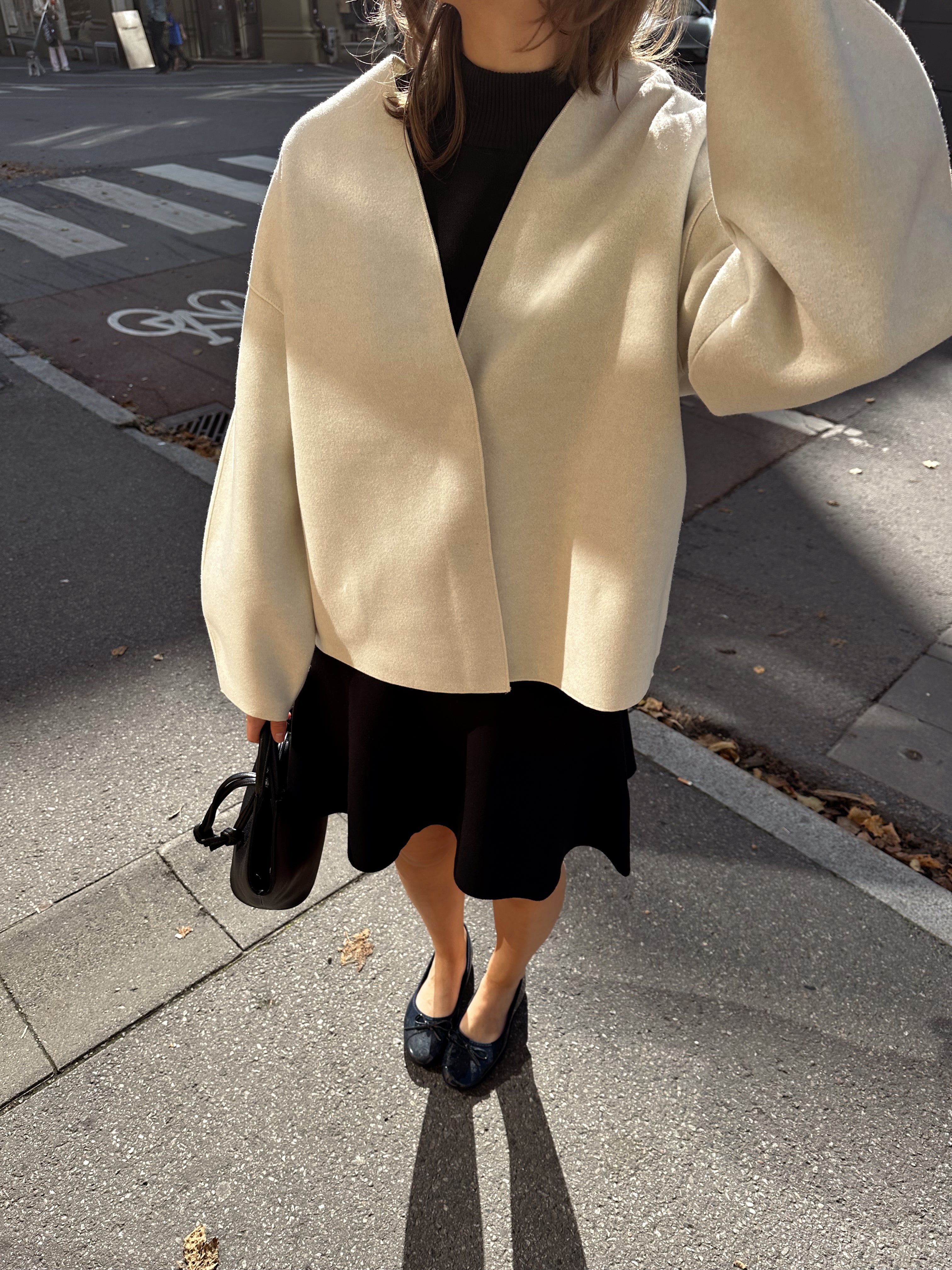 VIJUICE Jacket - Super Light Natural Melan